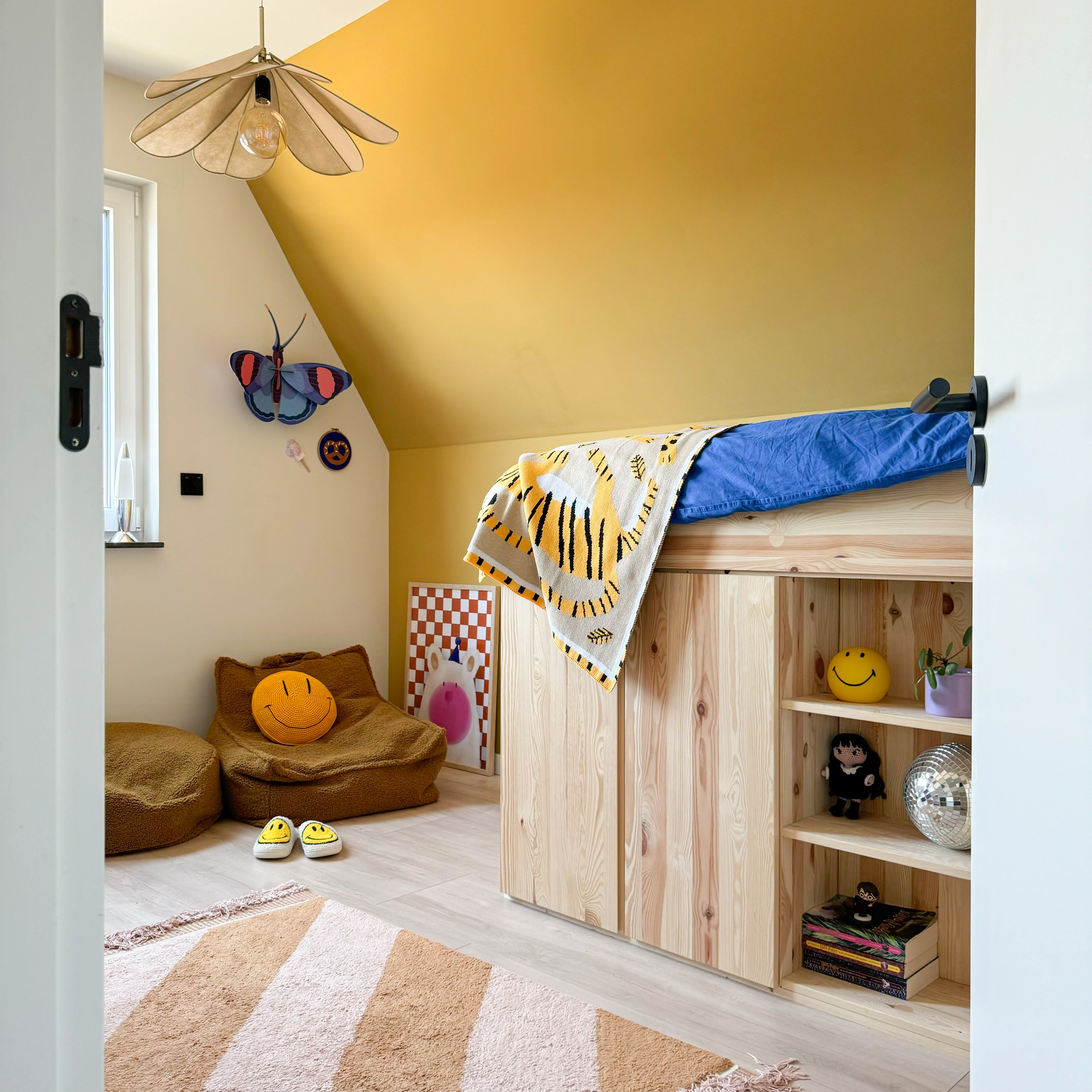 Big Cats Mini Blanket - Image 5